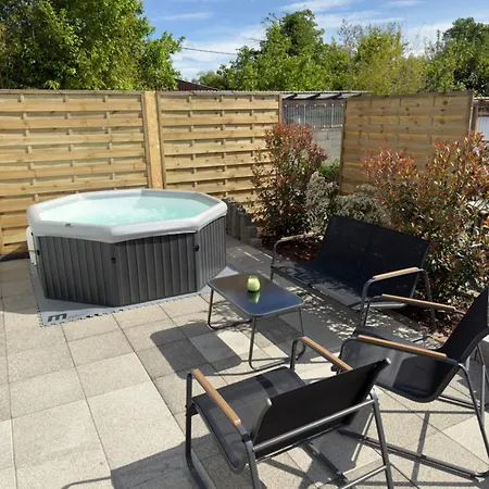 Les Lilas, Centre Alsace, Avec Jacuzzi Holiday home *